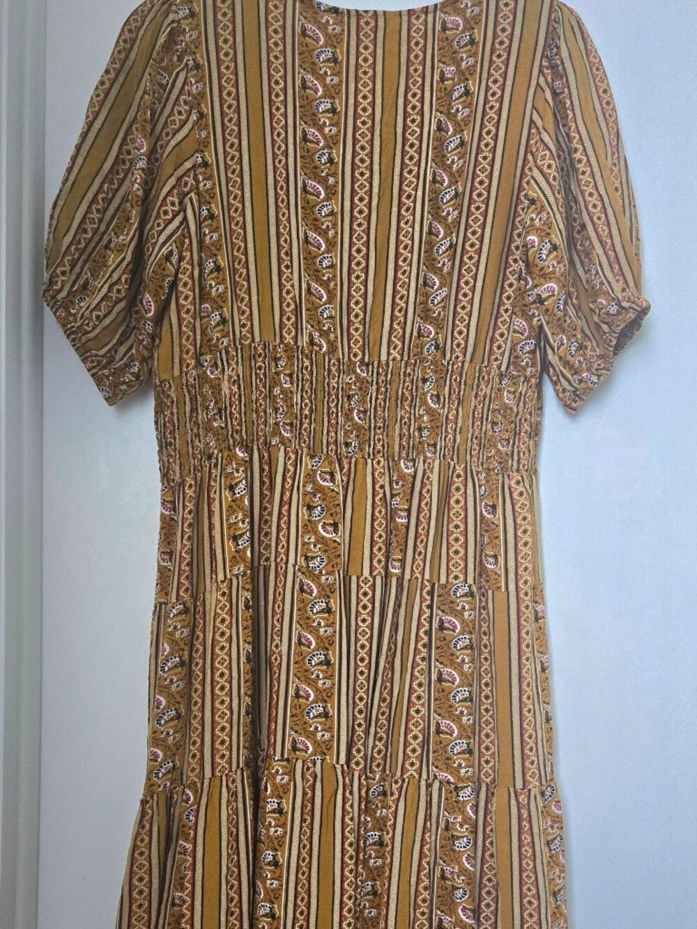 Kings Road Size L Boho Paisley Stripe Maxi Dress 100% Rayon - Picture 3 of 6